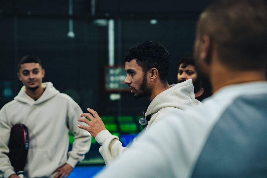 Return of serve mid-session